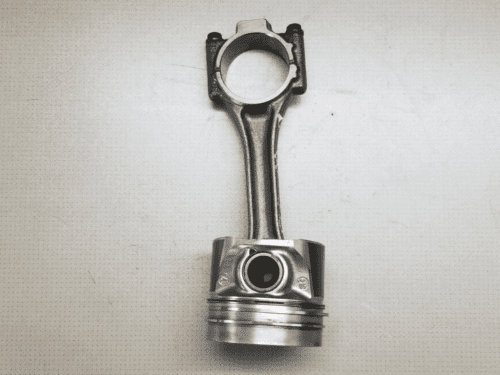 Volkswagen Passat 2010 2.0 TDI Piston And Connection Rod
