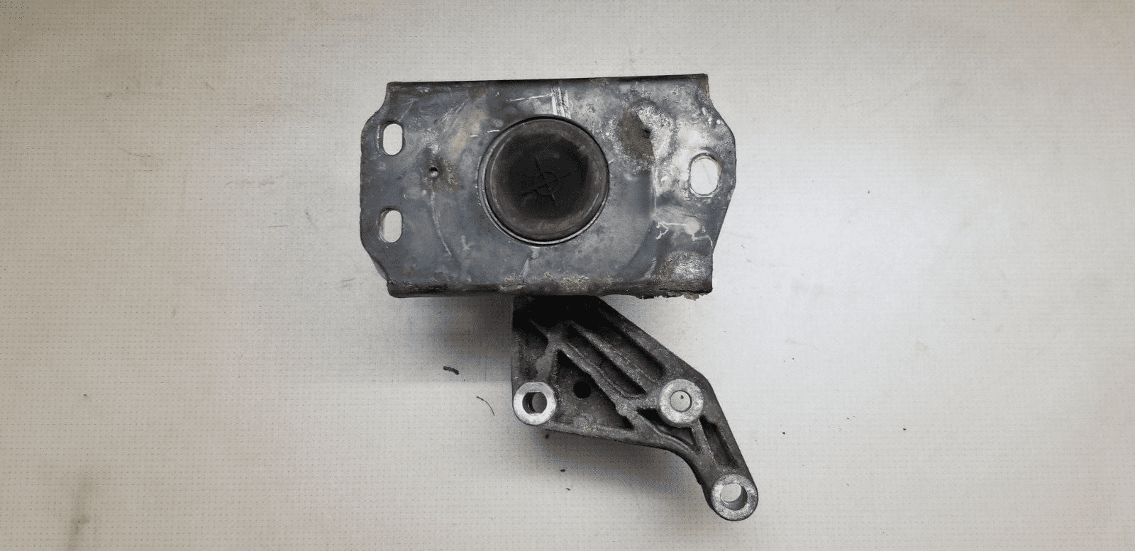 Vauxhall Vivaro Renault Trafic Front Right Side Engine Mount 8200003825 - Image 5