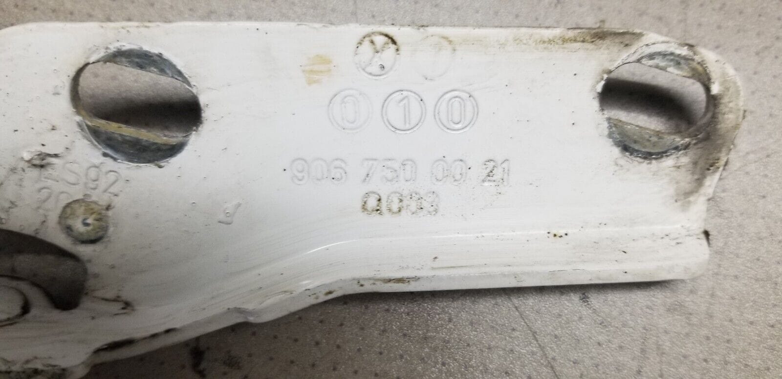 Volkswagen Crafter - Bonnet Hinges in White PAIR 06-17 - Image 6