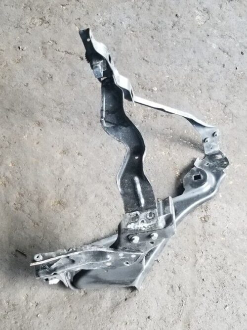 2011 MERCEDES-BENZ C220 PASSENGER SIDE HEADLIGHT BRACKET PP204626044