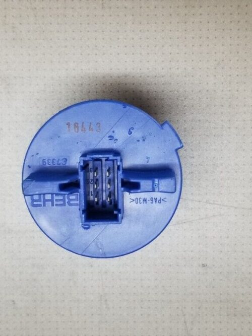 2014 Mercedes Sprinter Heater Blower Fan Resistor Relay C7339