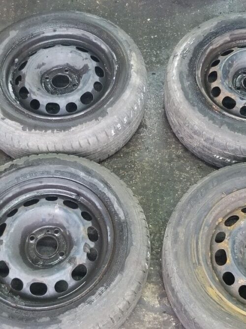 4x STEEL RIMS & TYRES 195/65R15