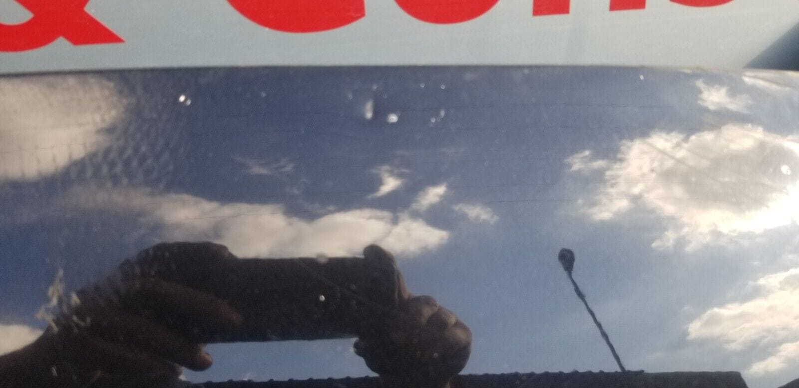 AUDI A6 C6 BLACK BONNET 4F0010515 - Image 3