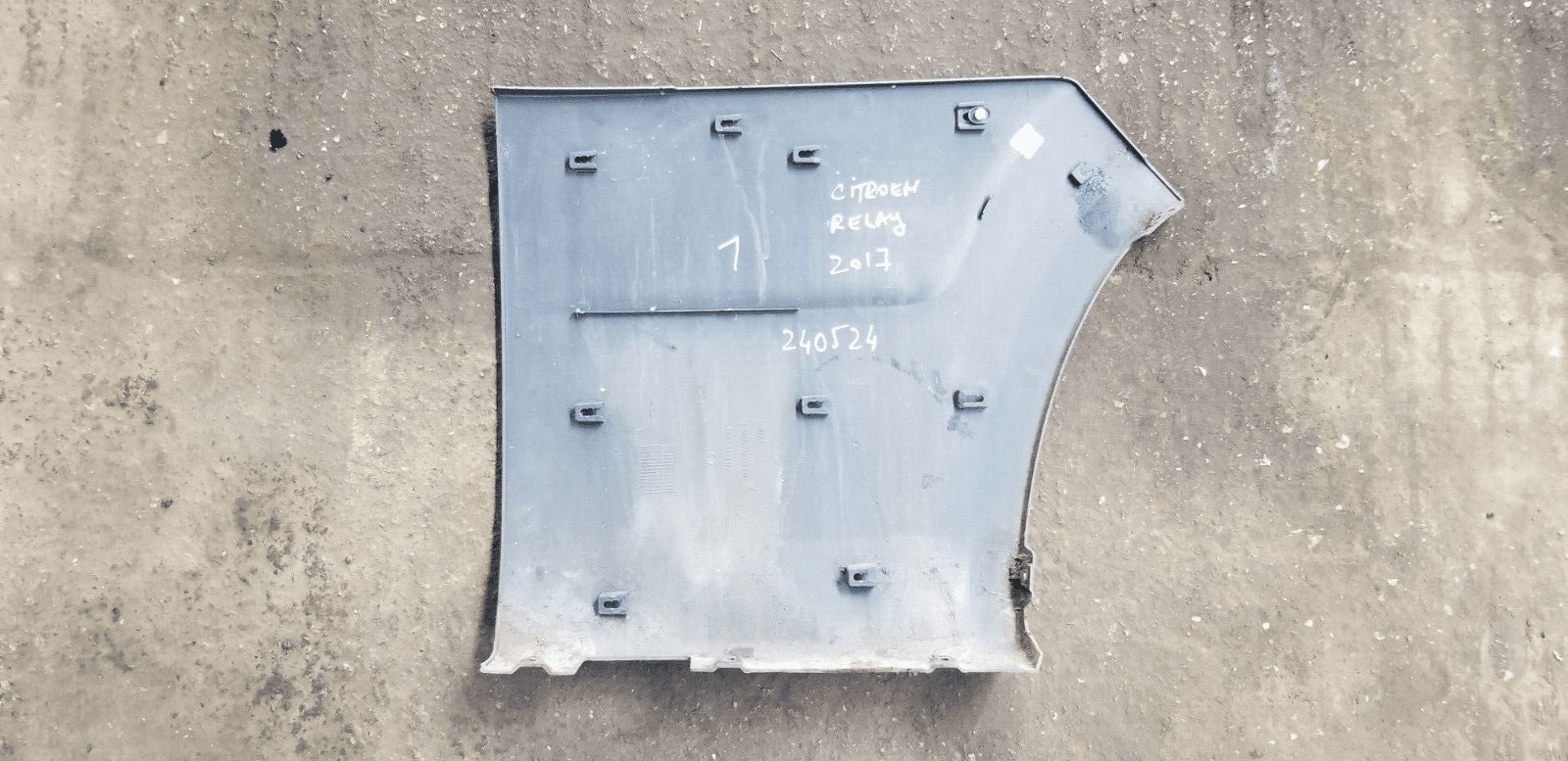 Citroen Relay/Jumper Moulding Trim Passenger Rear 2017 Diesel 1305769070 - Image 3