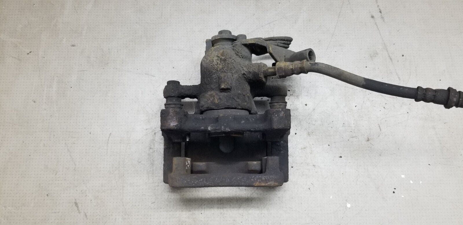 Ford Galaxy Mk3 2006-2016 N/S Passengesr Rear Brake Caliper - Image 4