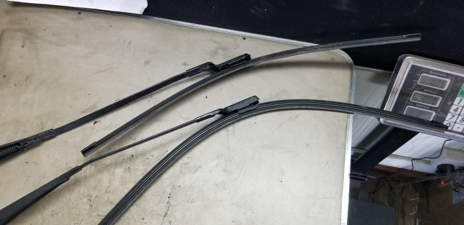 FORD GALAXY/C MAX 2010-2015 .SET OF FRONT WIPER ARMS 6M2117526 - Image 4