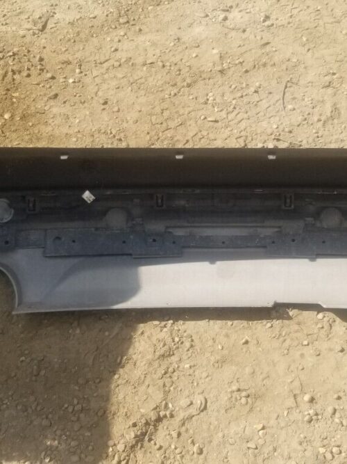 Mounting brackets and clips on Ford Kuga rear bumper Magnetic Grey 2016