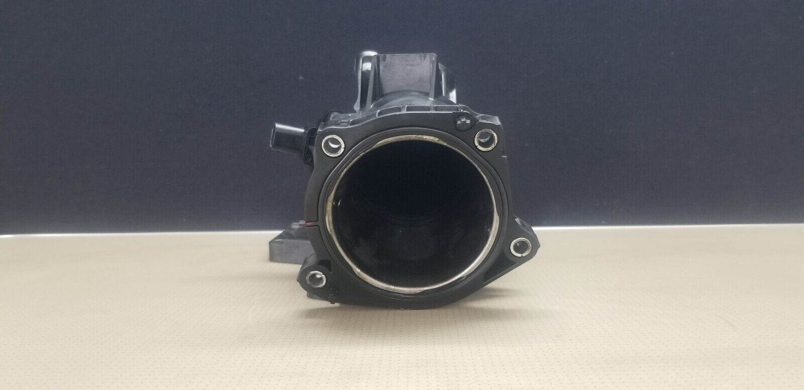 Genuine Sleeve Intake Manifold Mercedes W207 E220 A6510900028 - Image 4