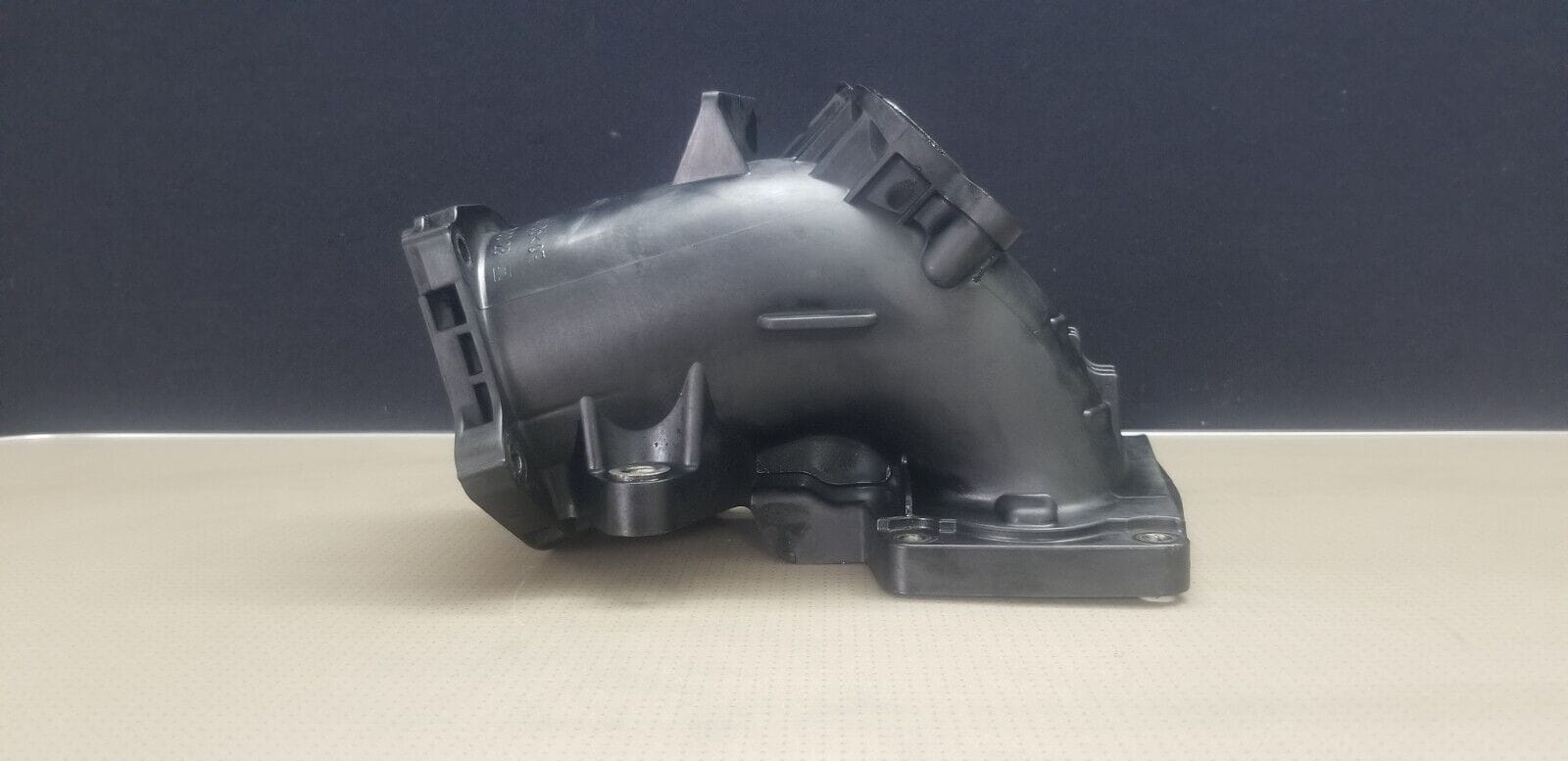 Genuine Sleeve Intake Manifold Mercedes W207 E220 A6510900028 - Image 5