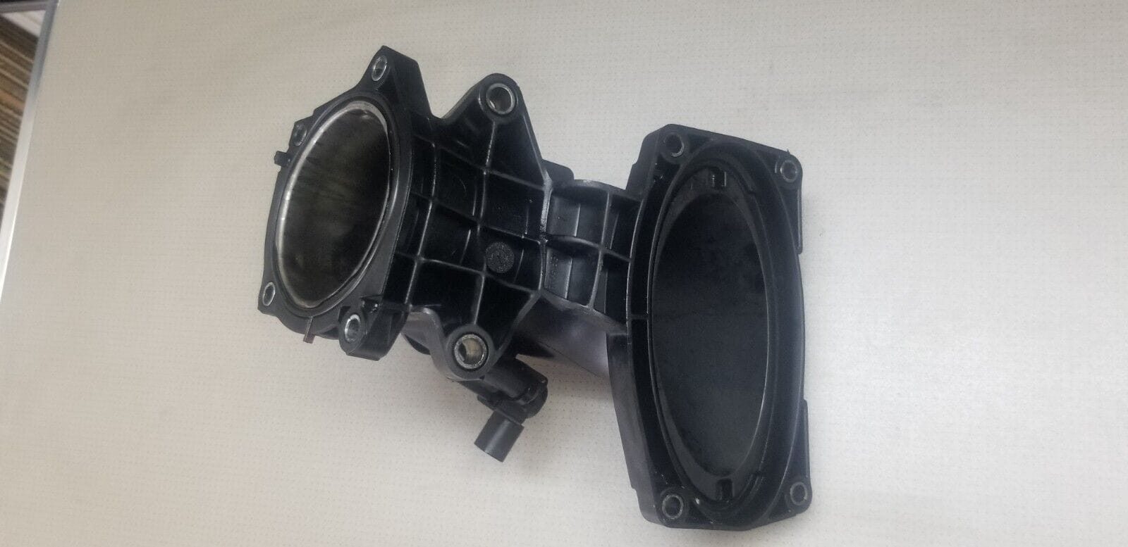 Genuine Sleeve Intake Manifold Mercedes W207 E220 A6510900028 - Image 7