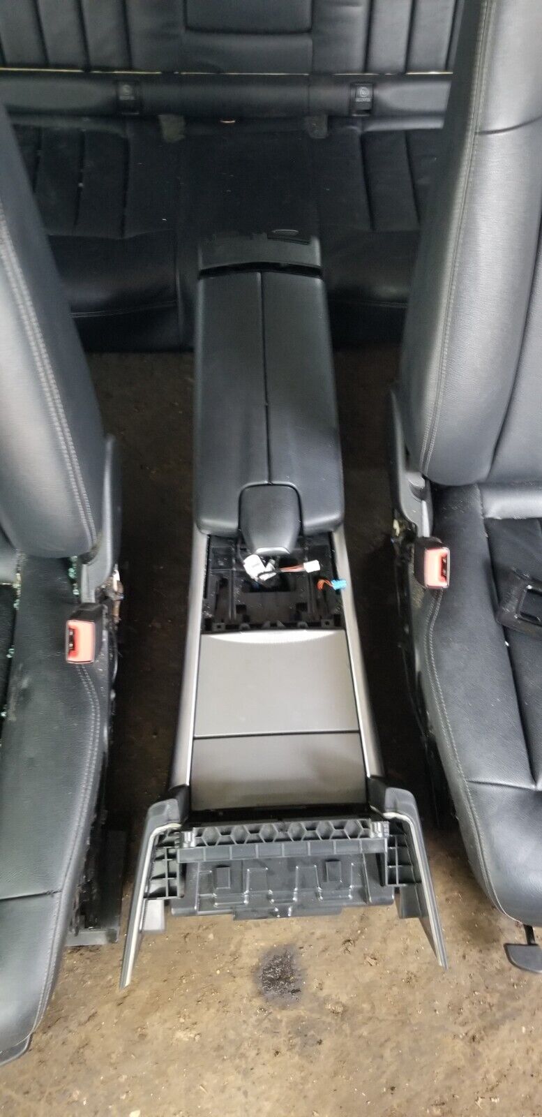 MERCEDES BENZ E CLASS W212 INTERIOR FRONT & REAR SEATS SALOON 2009-2016 - Image 5