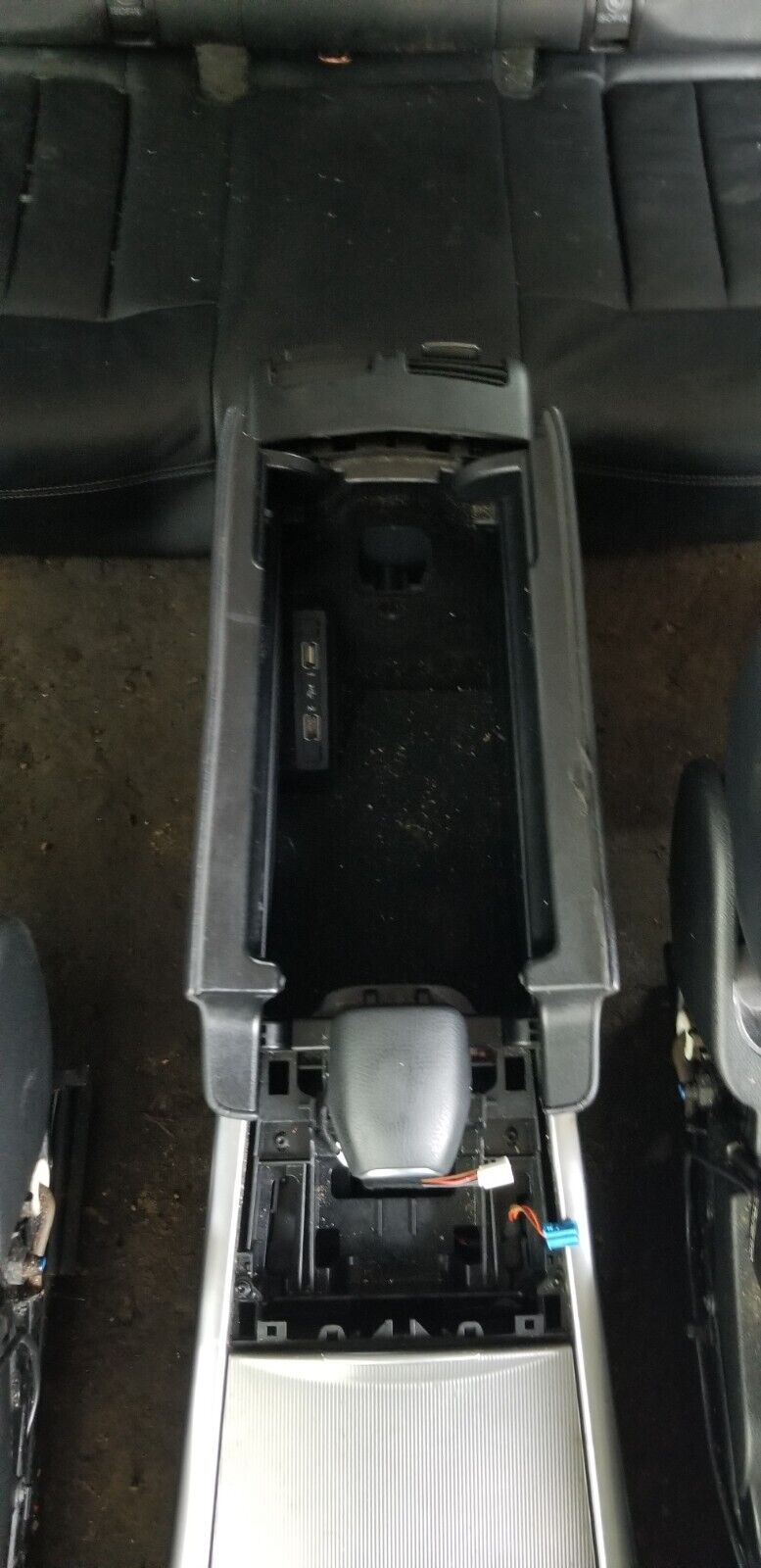 MERCEDES BENZ E CLASS W212 INTERIOR FRONT & REAR SEATS SALOON 2009-2016 - Image 6