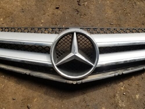 MERCEDES-BENZ E W207 FRONT BUMPER GRILL A2078880283