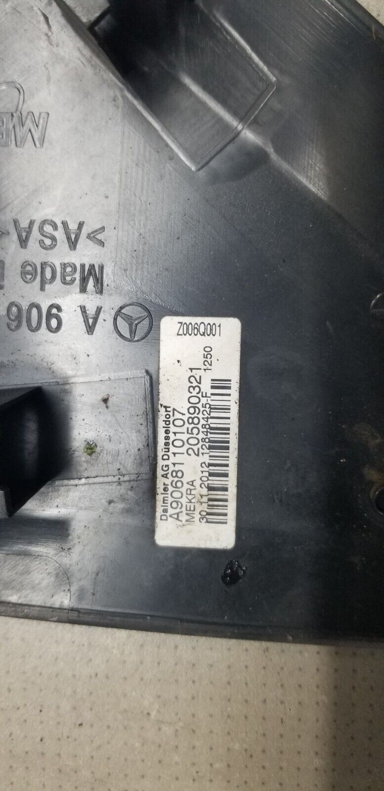 MERCEDES-BENZ SPRINTER 906 Right Wing Mirror Trim A9068110107 - Image 4