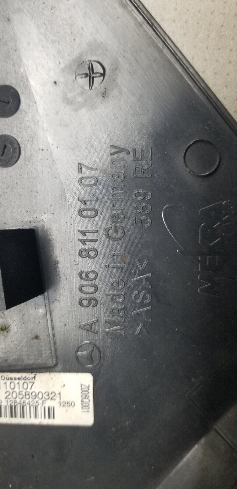 MERCEDES-BENZ SPRINTER 906 Right Wing Mirror Trim A9068110107 - Image 5