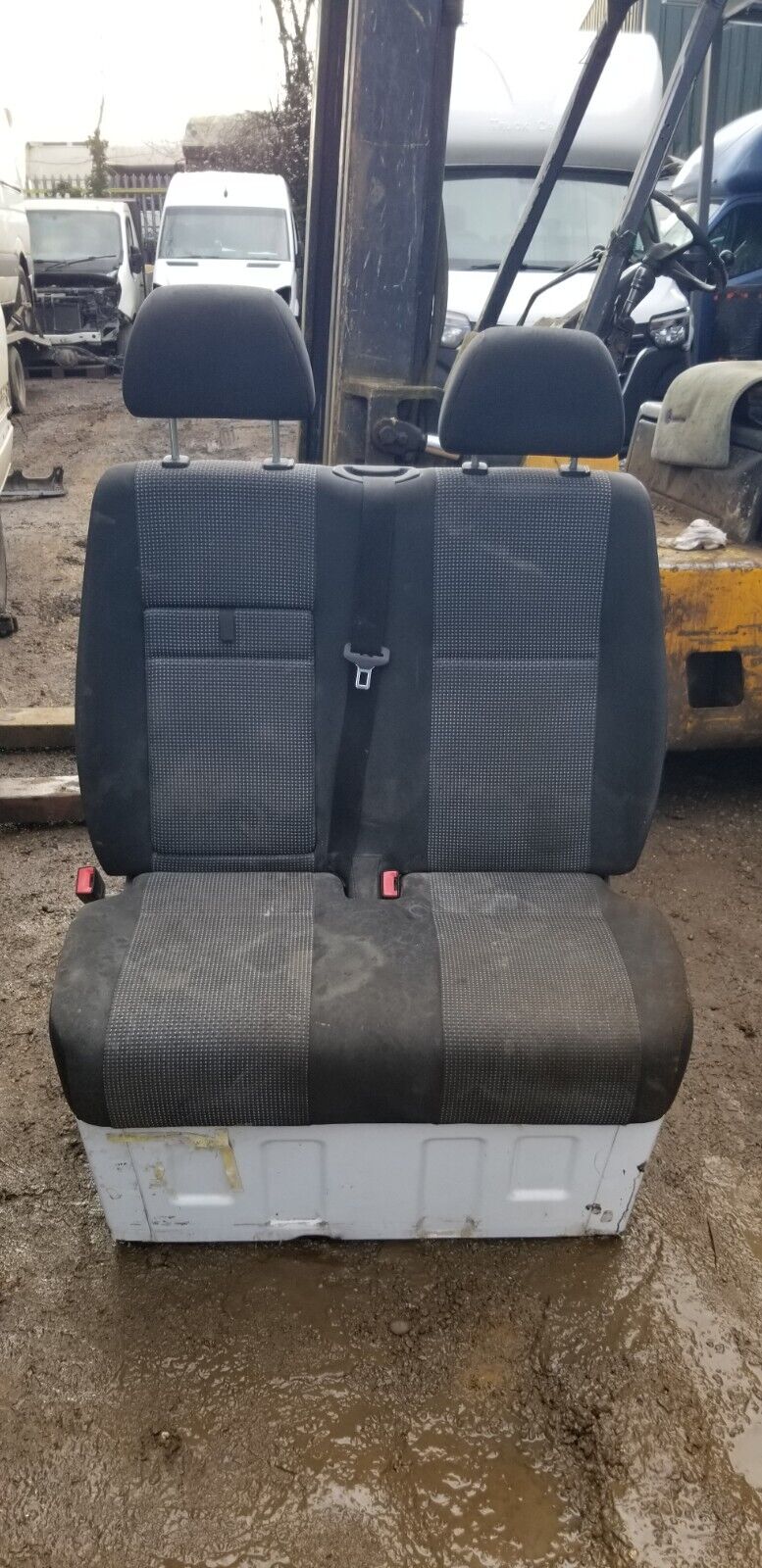 2013 Mercedes Sprinter passenger double seat with base