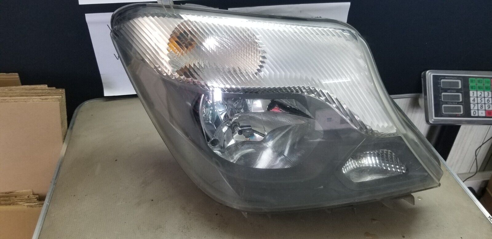 MERCEDES BENZ SPRINTER W906 2013 - 2018 HEADLIGHT DRIVER SIDE RIGHT A9068202661 - Image 3