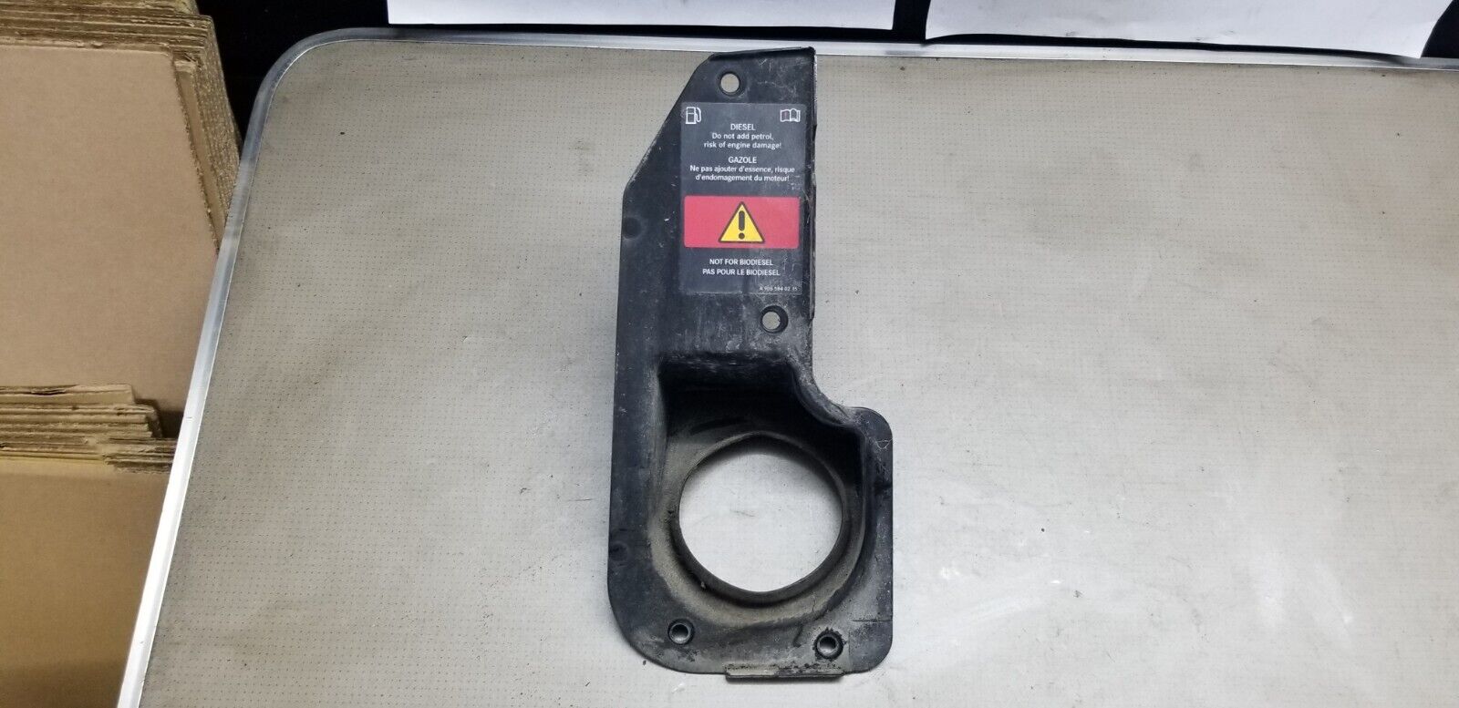 MERCEDES BENZ SPRINTER W906 2016 MK2 FUEL DOOR INNER TRIM SURROUND A9067540234