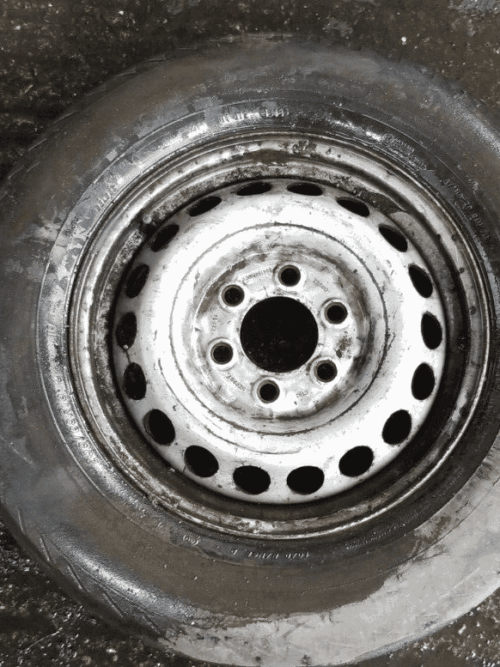 MERCEDES-BENZ SPRINTER W906 STEEL WHEEL + TYRE235/65R16C  A0014014802