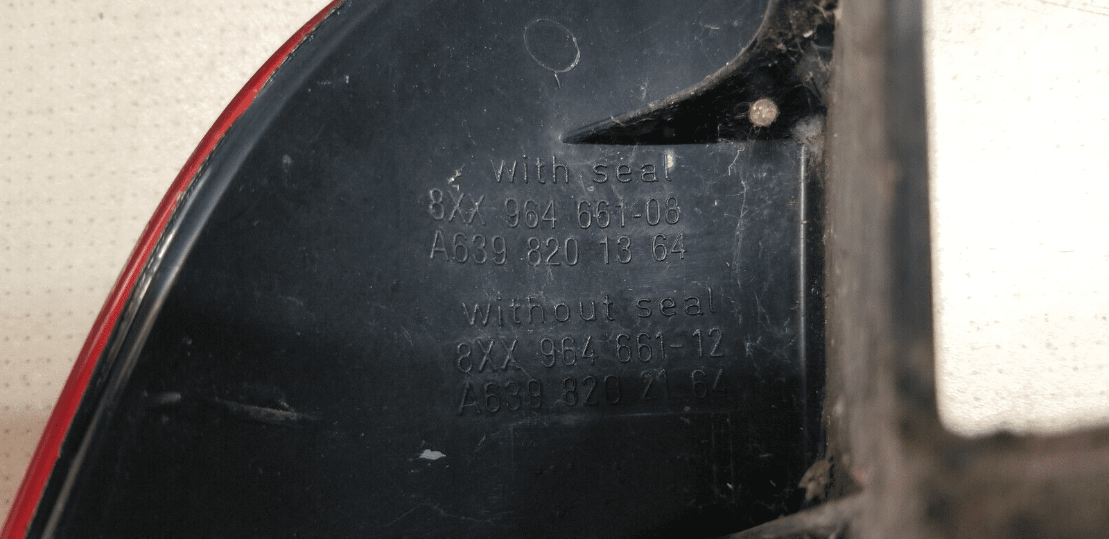 MERCEDES BENZ VITO W639 Rear Reflector Right Driver Side A6398201364 - Image 6