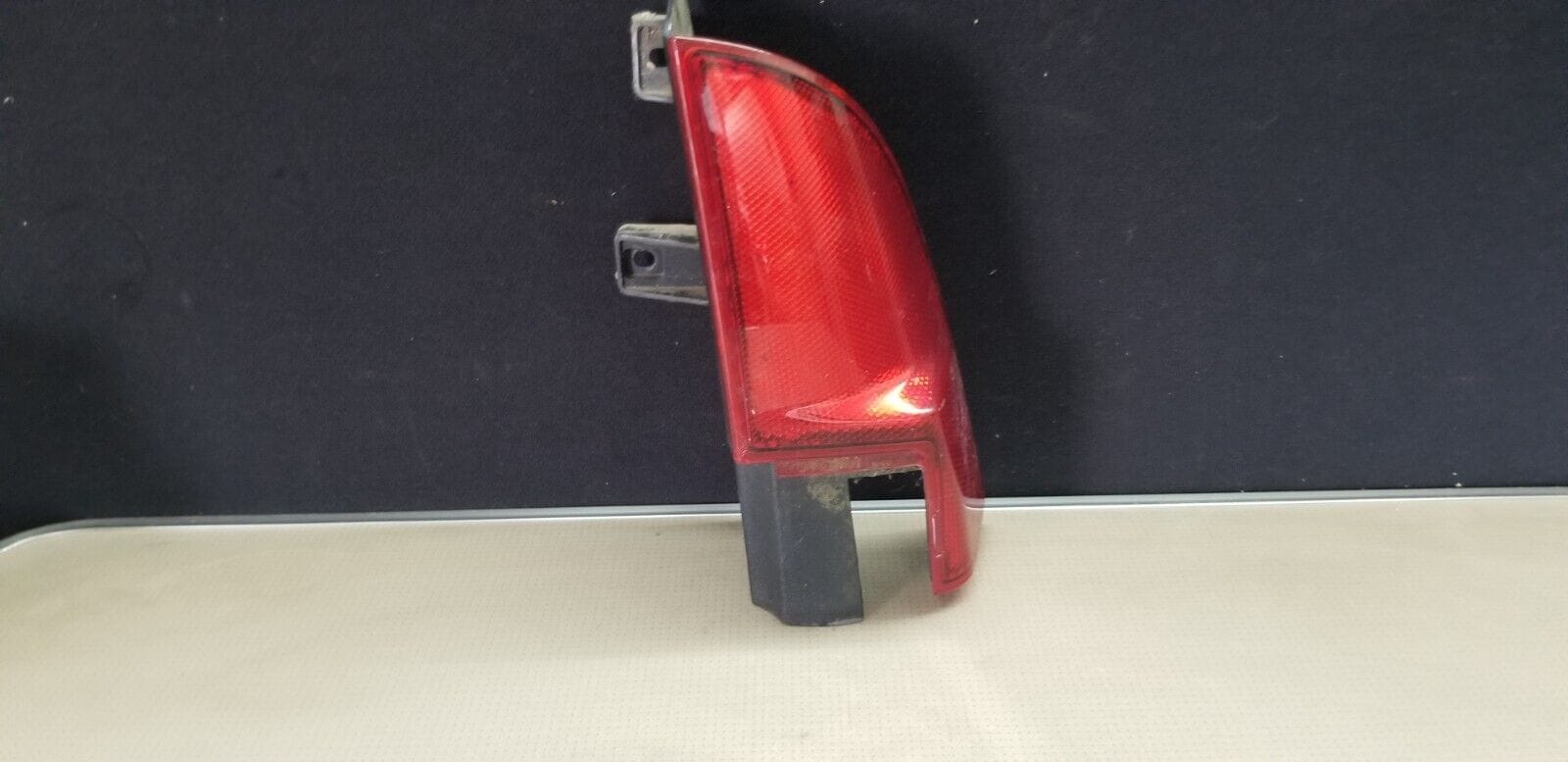 MERCEDES BENZ VITO W639 Rear Reflector Right Driver Side A6398201364