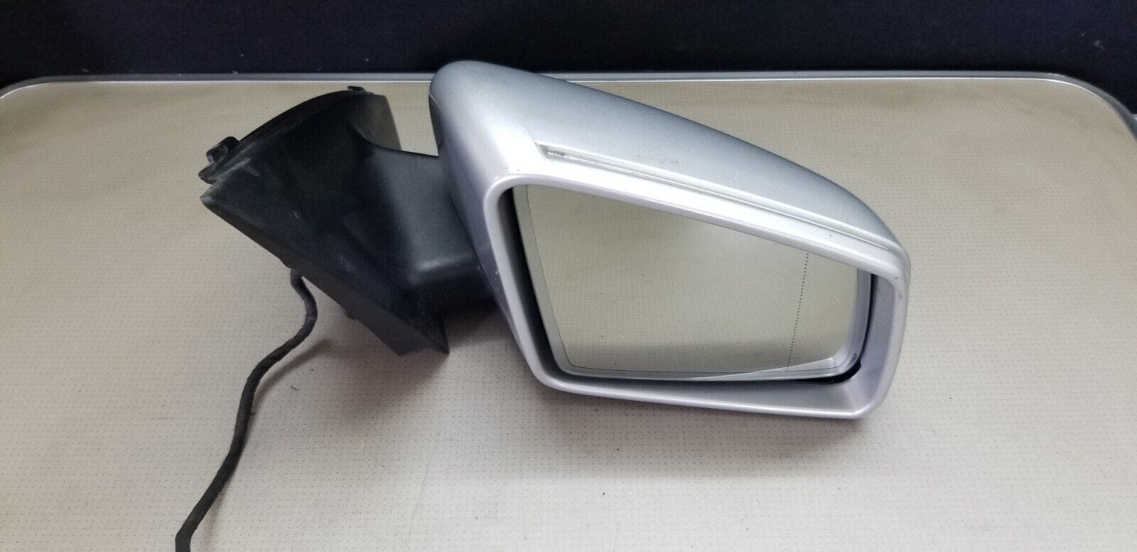 Mercedes Benz C-Class Facelift 2007-2014 Right O/S Door Wing Mirror Silver A2078109216