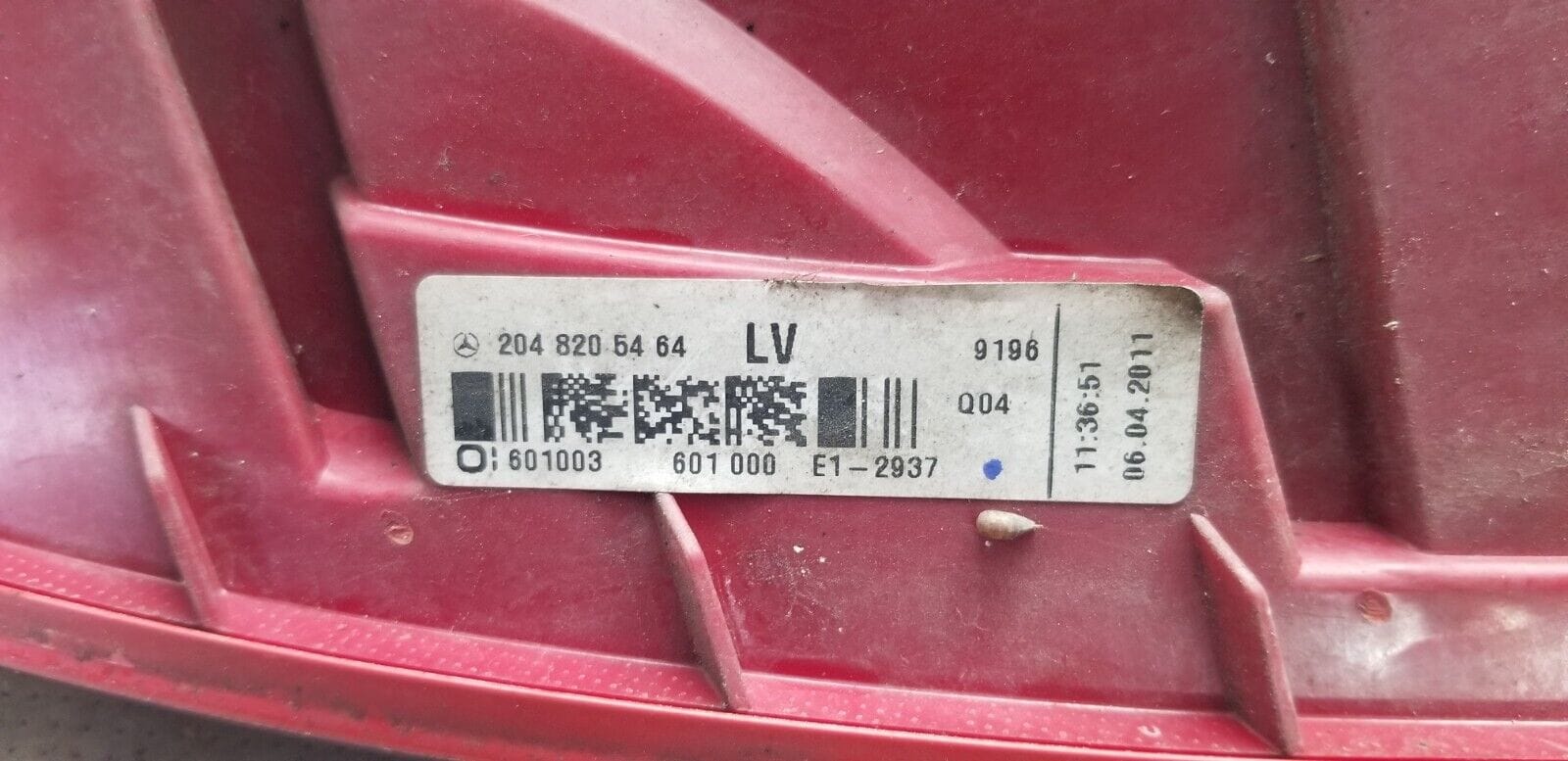 Mercedes Benz C Class Tail Light Passenger Side A2048205864 |O - Image 7