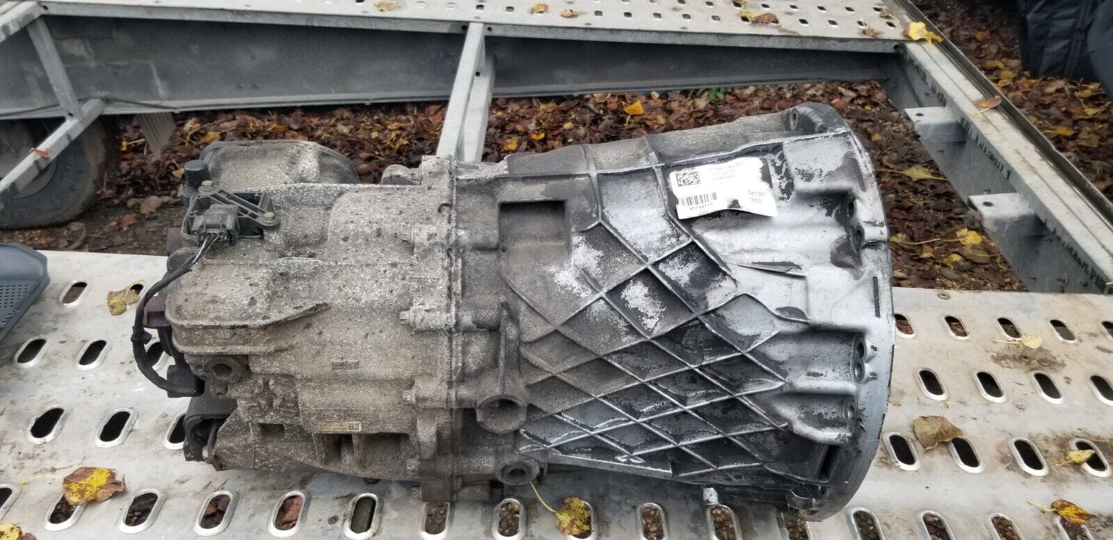 OEM Mercedes Sprinter 2.1 CDI OM651 6-speed manual gearbox A9062611001 for a perfect fit