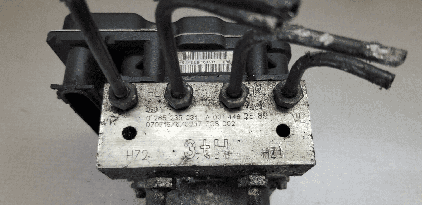 Mercedes Benz Sprinter ABS Pump Modul Control Unit 0265235031 A 0014462589 |O - Image 8