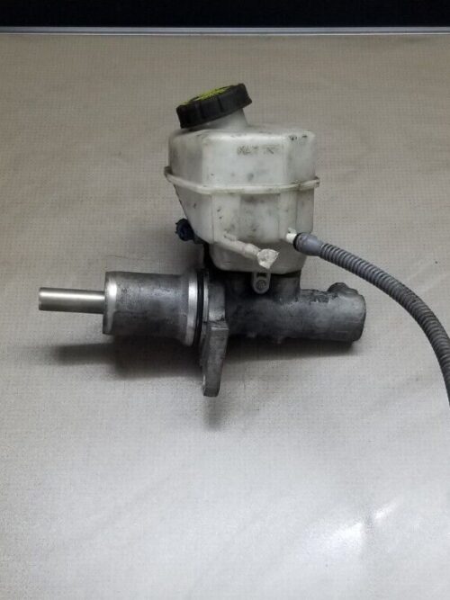 MERCEDES SPRINTER BRAKE MASTER CYLINDER A0024315202 W906 2.1L DSL 2014
