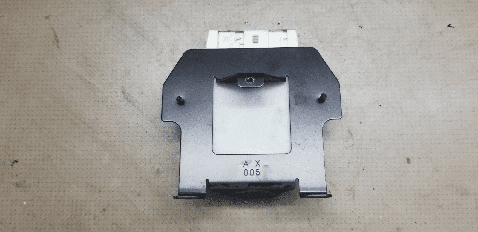 Mercedes Benz Sprinter Control Module ECU A9069001002 2015 - Image 4