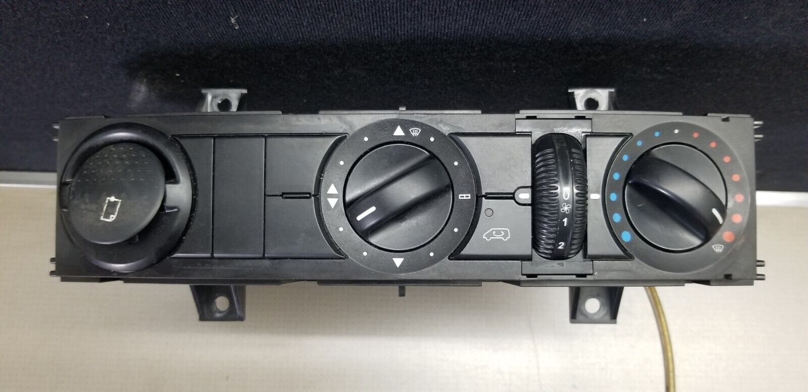 MERCEDES SPRINTER HeaterControl Panel 2013 2.1 Diesel W906 A9068300485 - Image 4