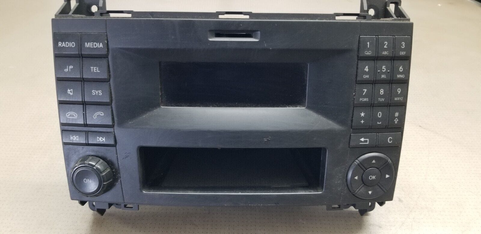 Mercedes Sprinter Multimedia Player A9069004401 W906/ No Code - Image 6