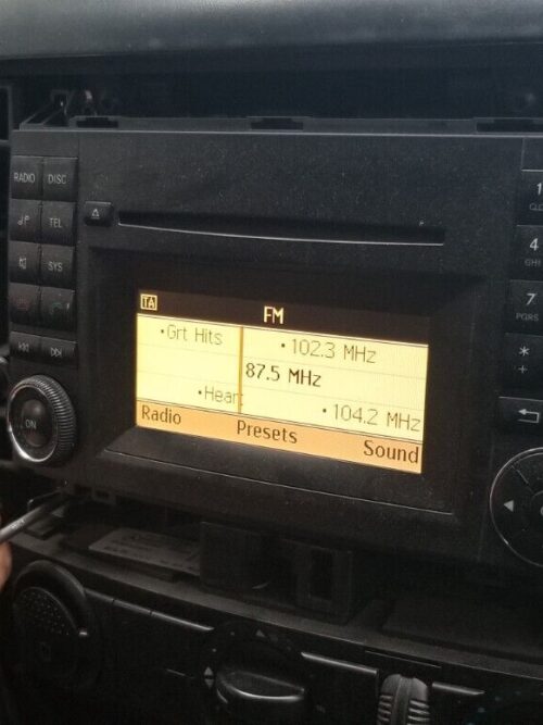 MERCEDES SPRINTER 2015 Radio CD Head Unit – A1699002000