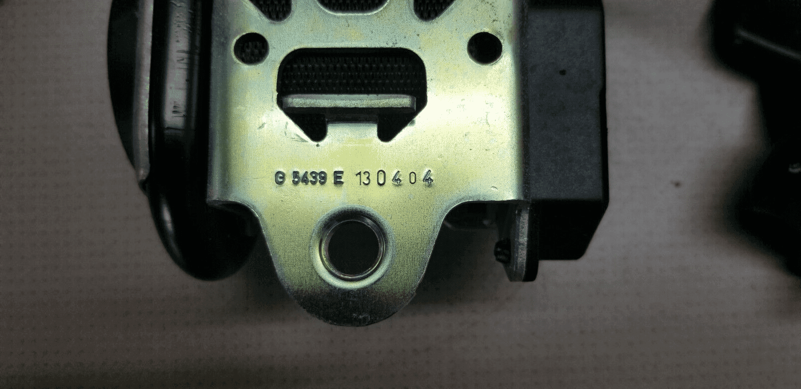 Mercedes Benz Sprinter W906 Front Right O/S/F Seat Belt A9068600485 |O - Image 6