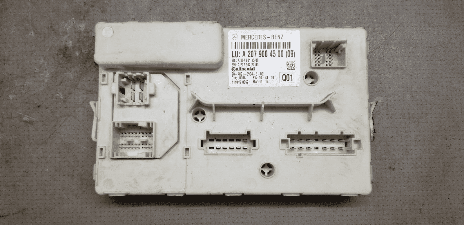 Mercedes W207 boot lid control unit A2079004500 front view
