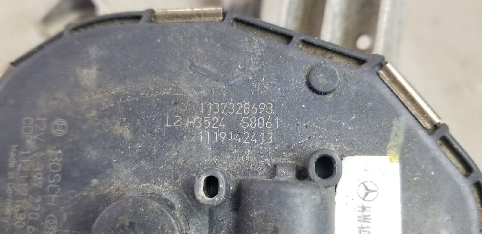 Mercedes-Benz C E W204 W207 Windscreen Wiper Linkage Motor System A2048201140 - Image 6