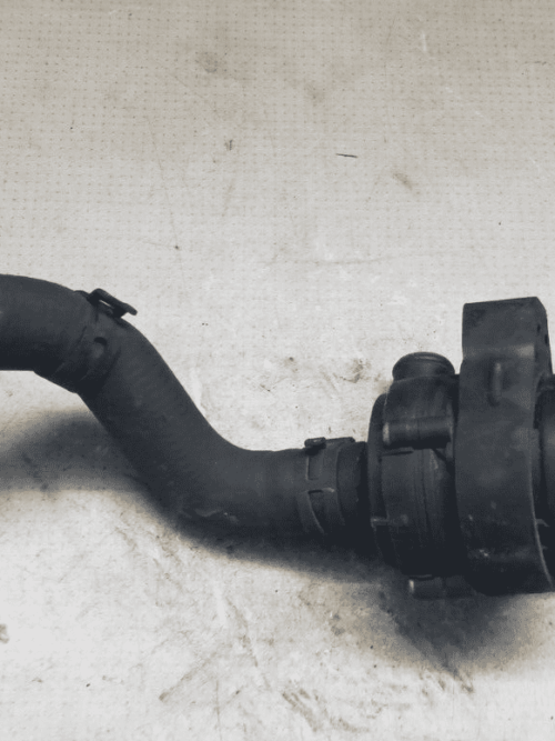 Mercedes Benz E Class Auxiliary Water Pump A2118350028 2015 W212 E220 CDi |O