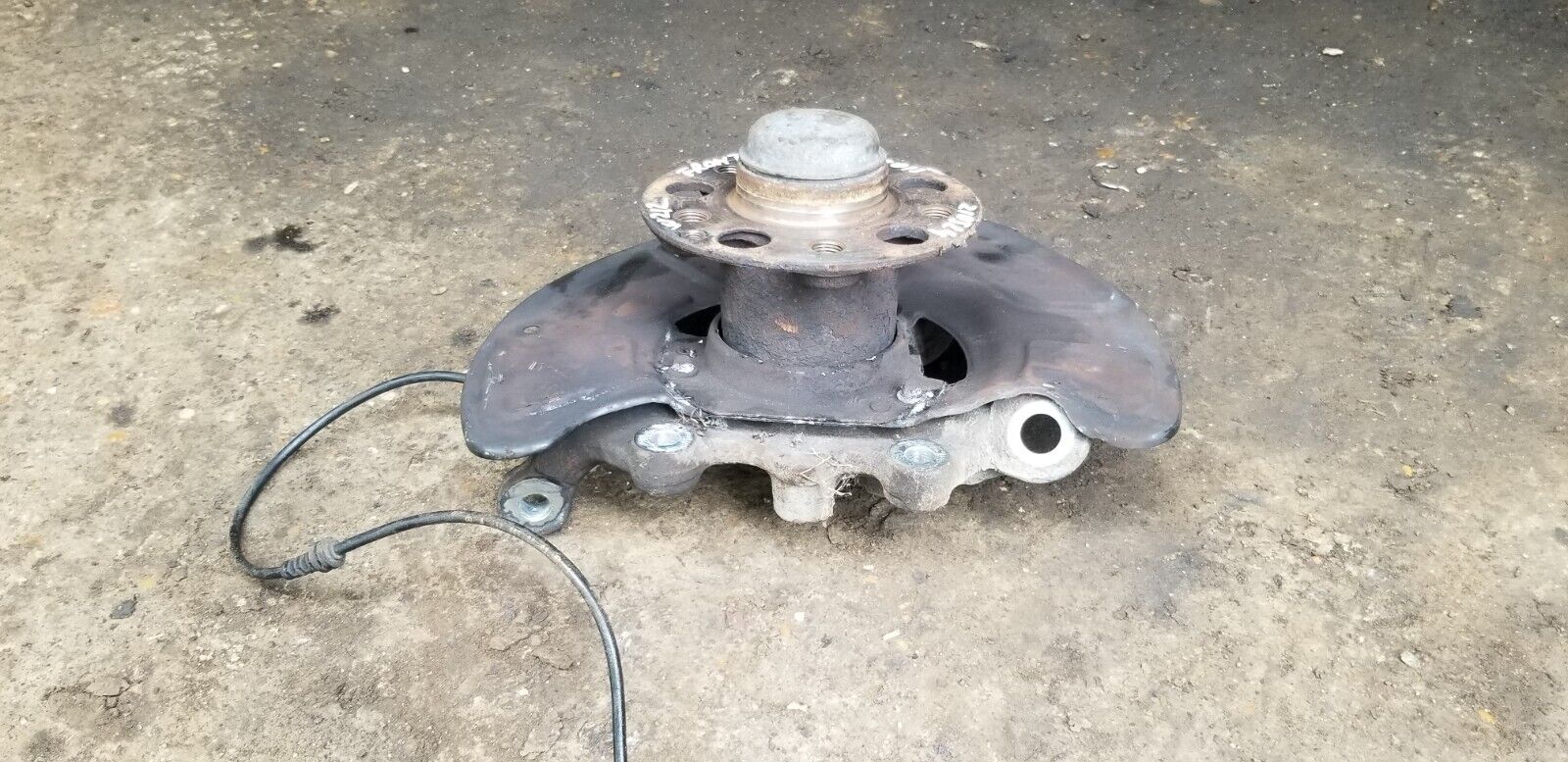 Mercedes E220 W212 Wheel Hub Carrier Front OS Right 2.1 Diesel 2015 |O - Image 6