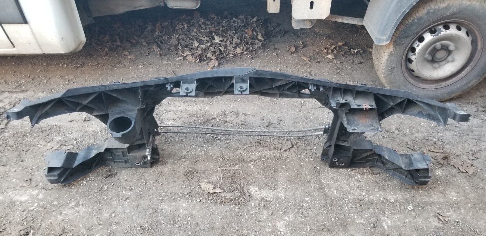 Mercedes Sprinter W906 2014 2.1 Diesel Front Slam Panel |O - Image 3