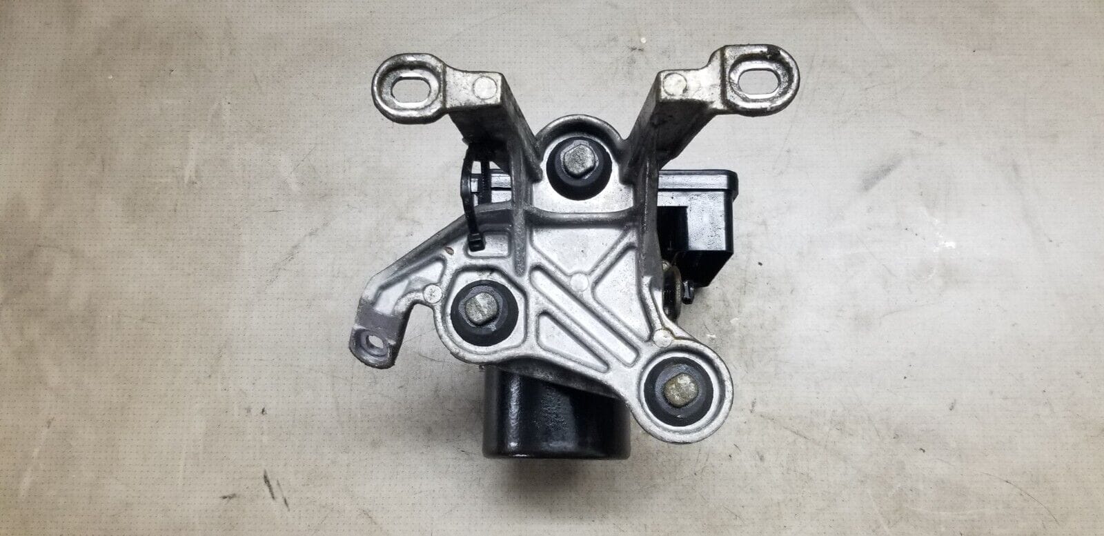 Mercedes W204 Hydraulic Pump ABS Brake Control Unit Module A1729014100 - Image 4