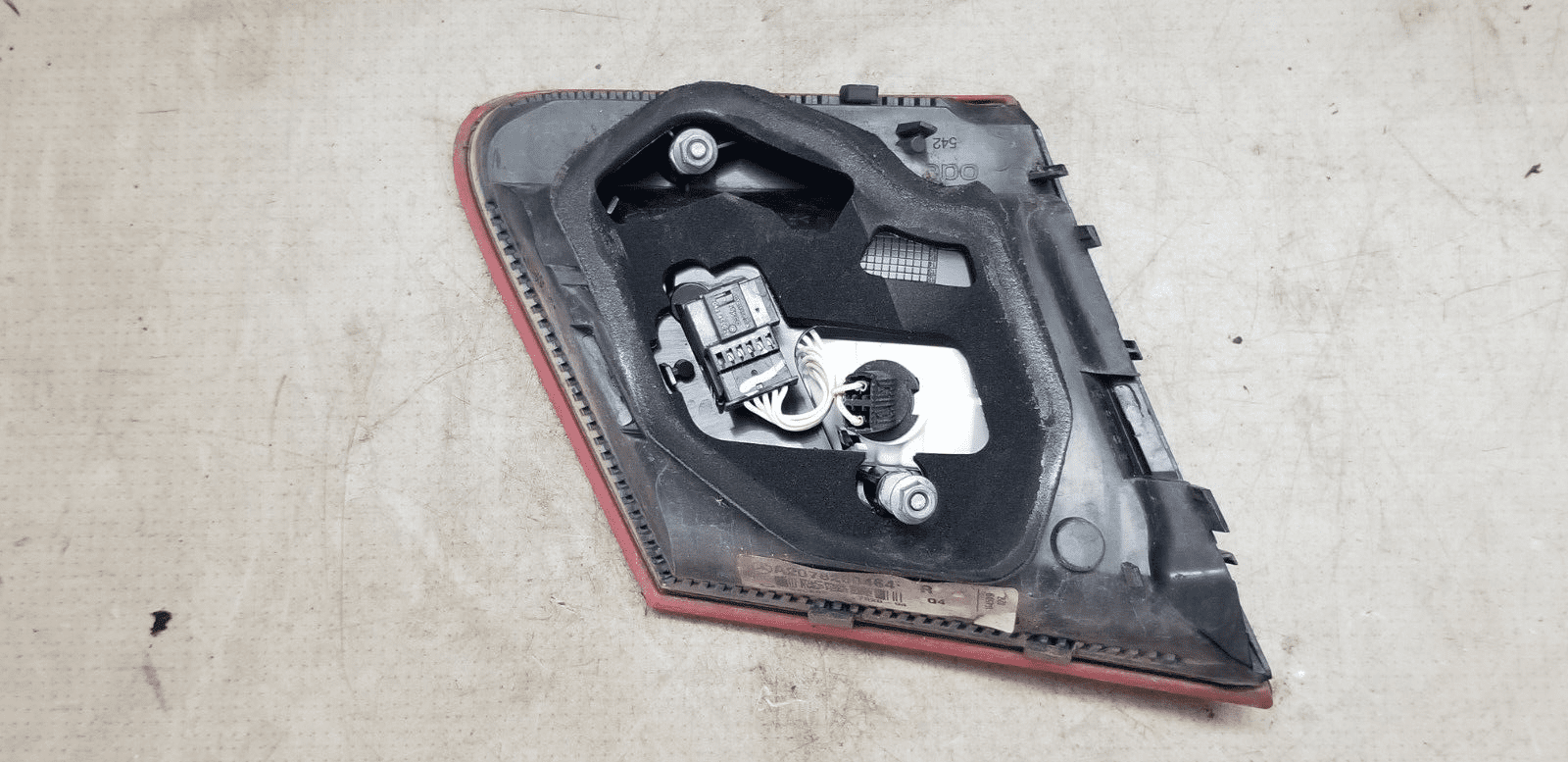 Mercedes Benz W207 Rear Lamp Right Side O/S Inner Trunk Lid Light A2078200464 |O - Image 3