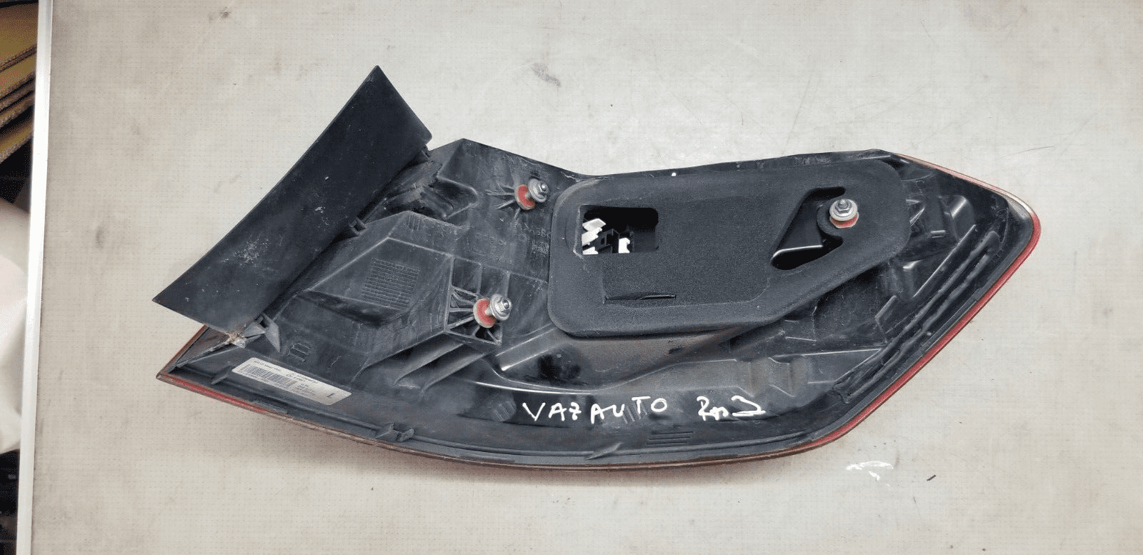 Mercedes W212 Light Lamp Side Panel Rear Left N/S A2129060703 - Image 4