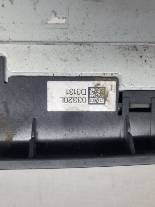 2013 Mercedes C-Class Radio & Heater Control Replacement Part