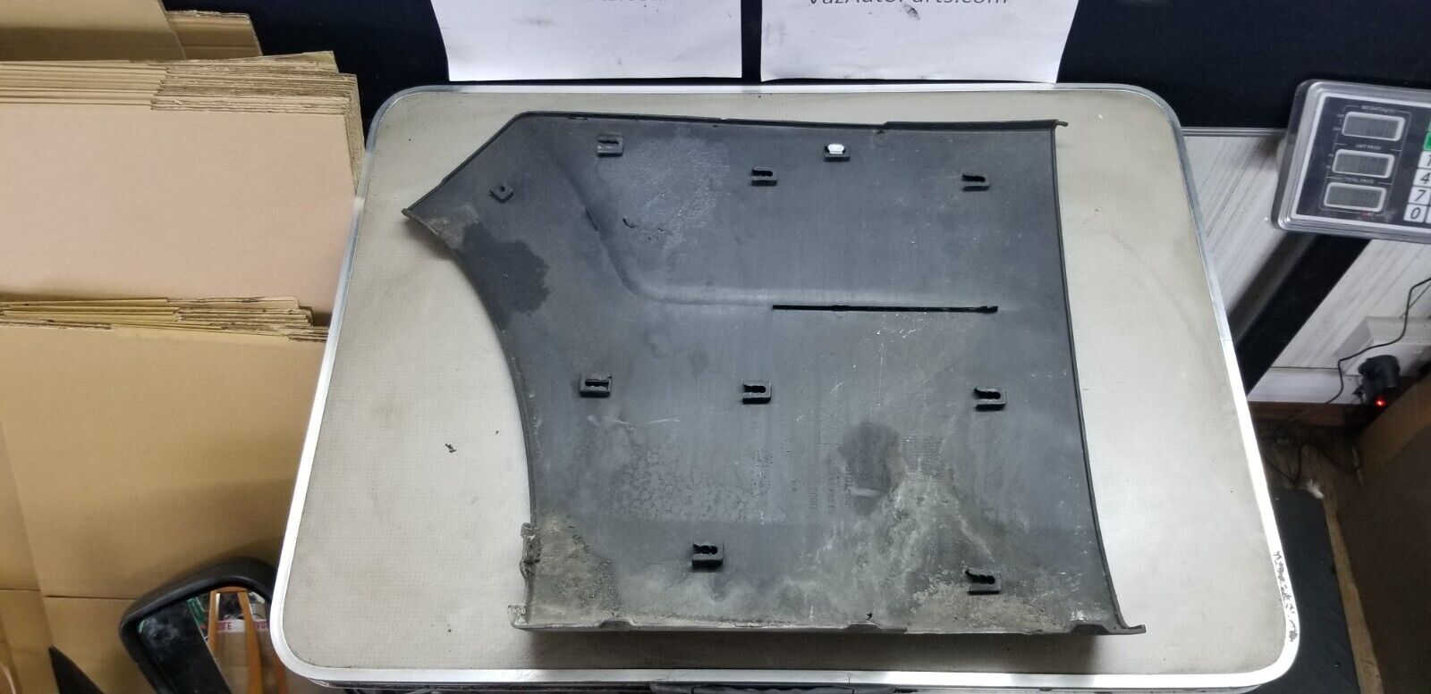 PEUGEOT BOXER Moulding Trim Drivers Rear 2019 2.0 Diesel 1311712070 - Image 4