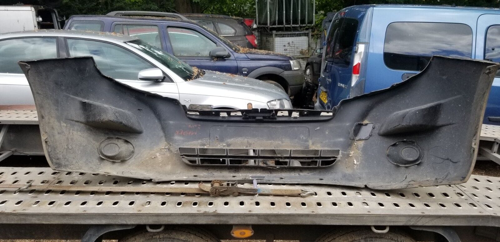 Renault Master 2010-2014 Front Bumper Genuine - Image 6