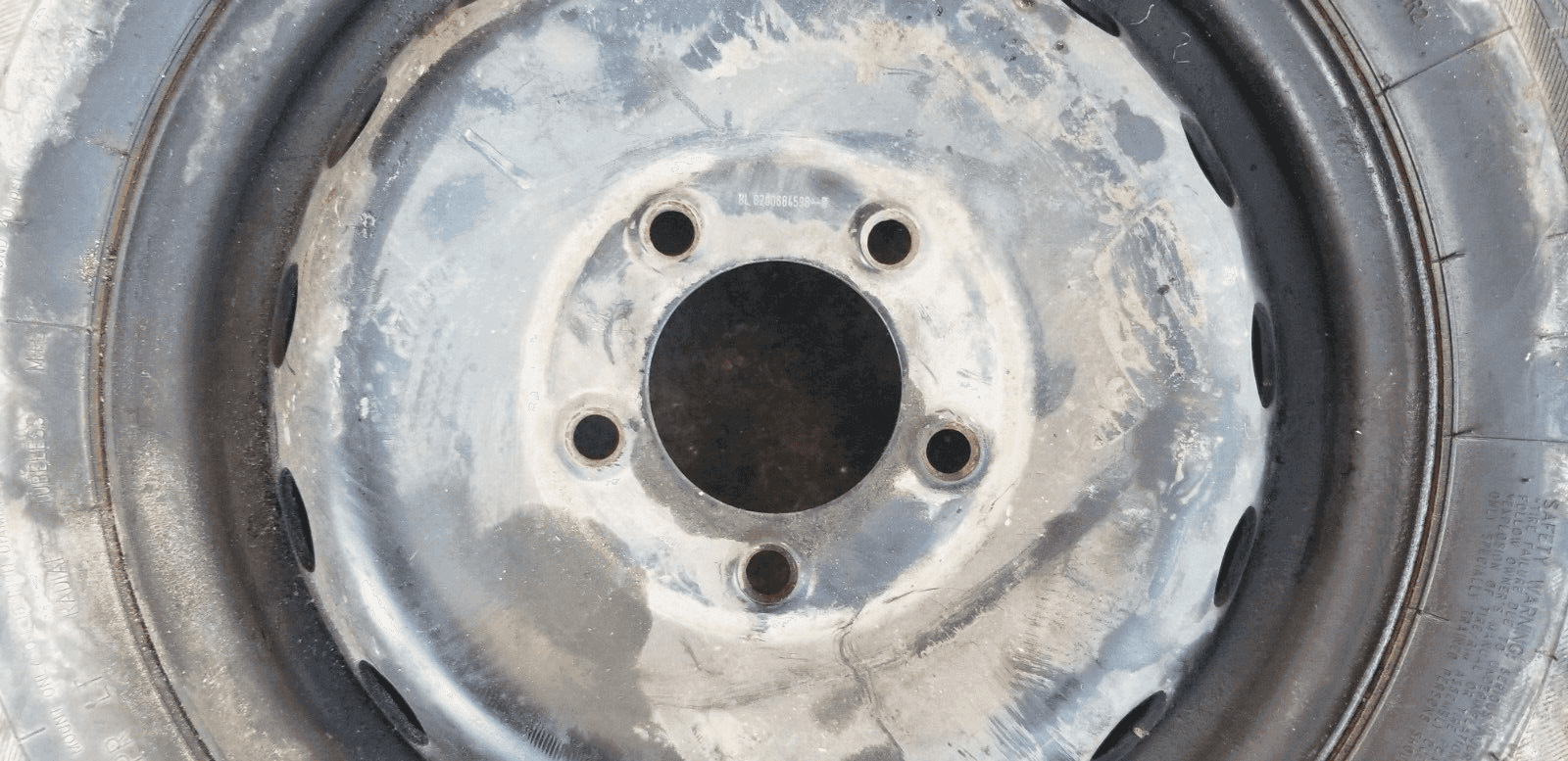 Renault Master Steel Wheel 8200684598 and Tyre 225/65/R16 - Image 3