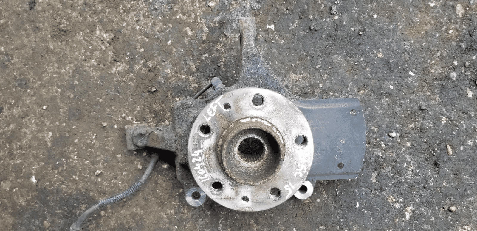 Renault Trafic 3 X82 2015 1.6 Cdi Nearside Passenger Side Front Wheel Hub And Bearing |O