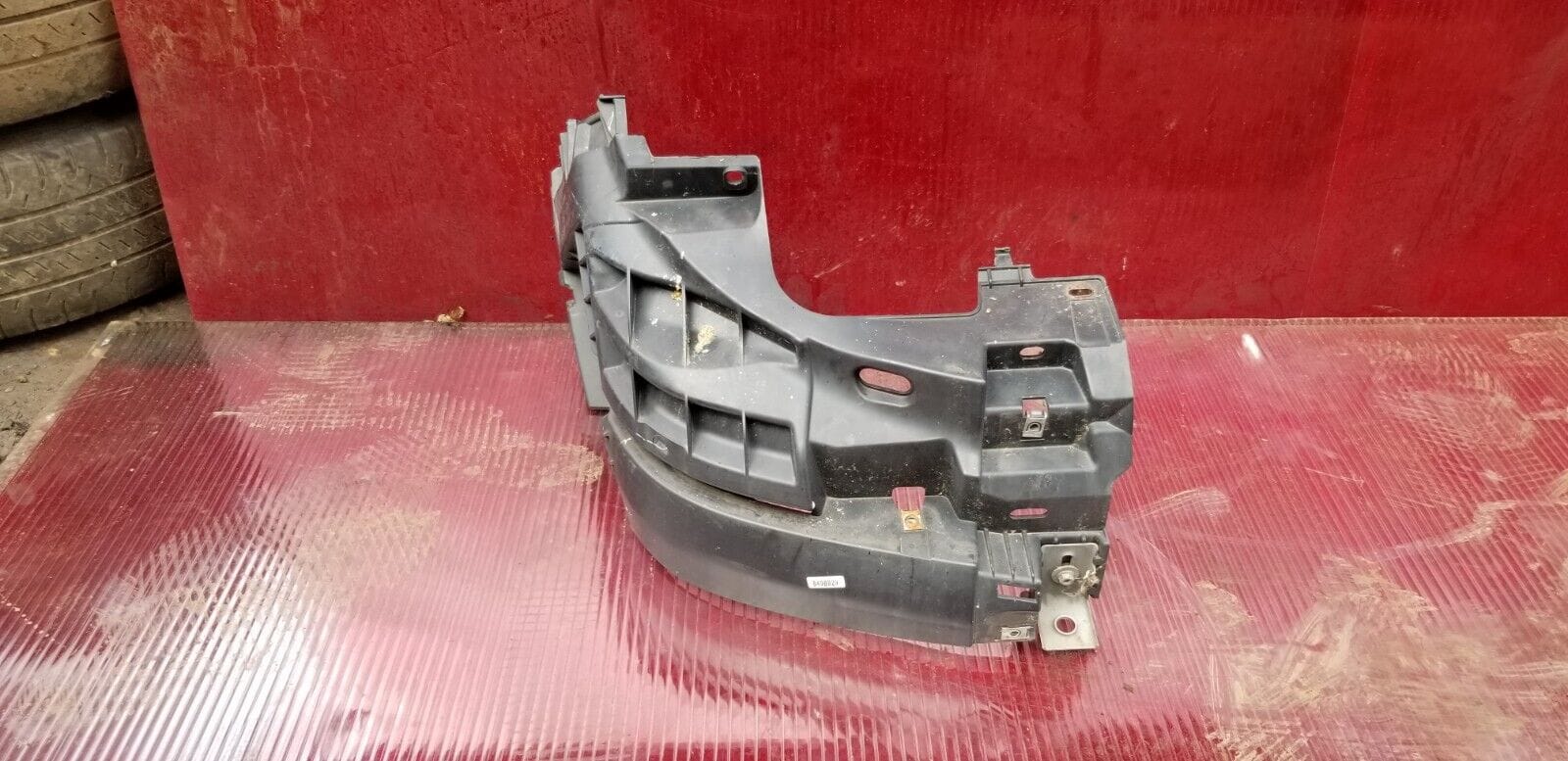 RENAULT TRAFIC VIVARO Mk1 Right Front Bumper Reinforcer 93856002