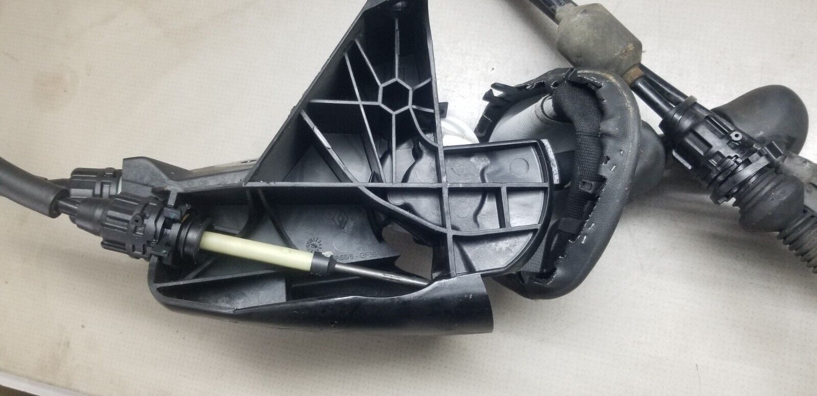 Renault Trafic X82 Manual 6 Speed Gear Shifting Mechanism 349012637R 2015 |O - Image 4